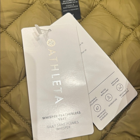 NWT Athleta Whisper Featherless Vest - Picture 8 of 12
